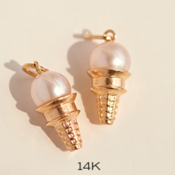 ISO CATBIRD ice cream charm!! - Picture 1 of 2